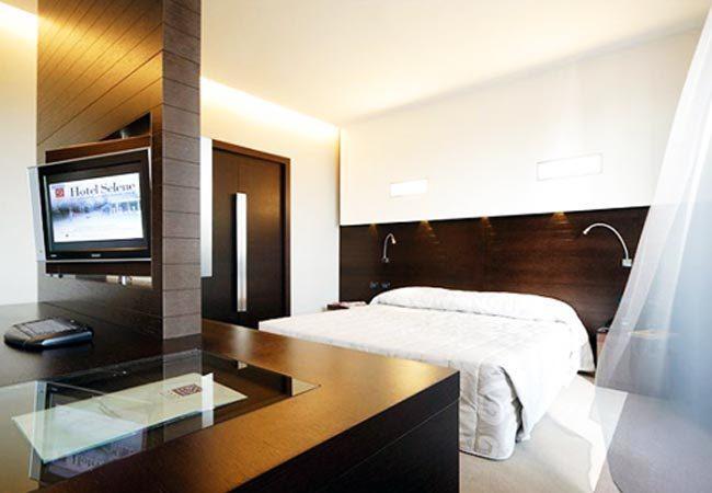 Hotel Sporting Pomezia Exterior photo